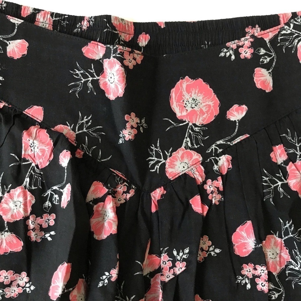 Rubbish Floral Shorts Skort Flowy Sz Med - Picture 2 of 3